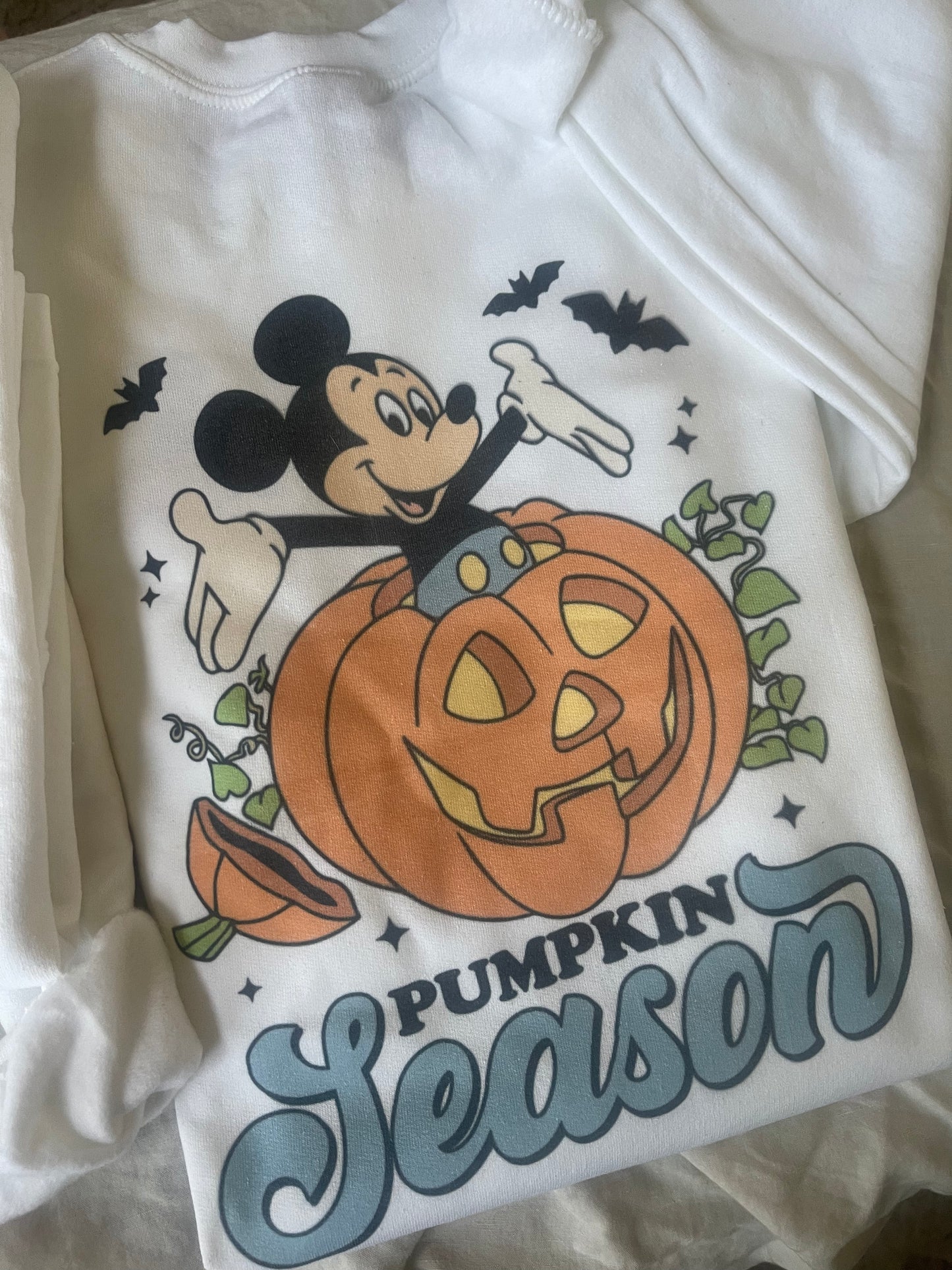 Mickey Pumpkin Pullover Sweatshirt